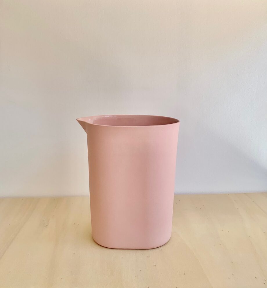 Broc Vase