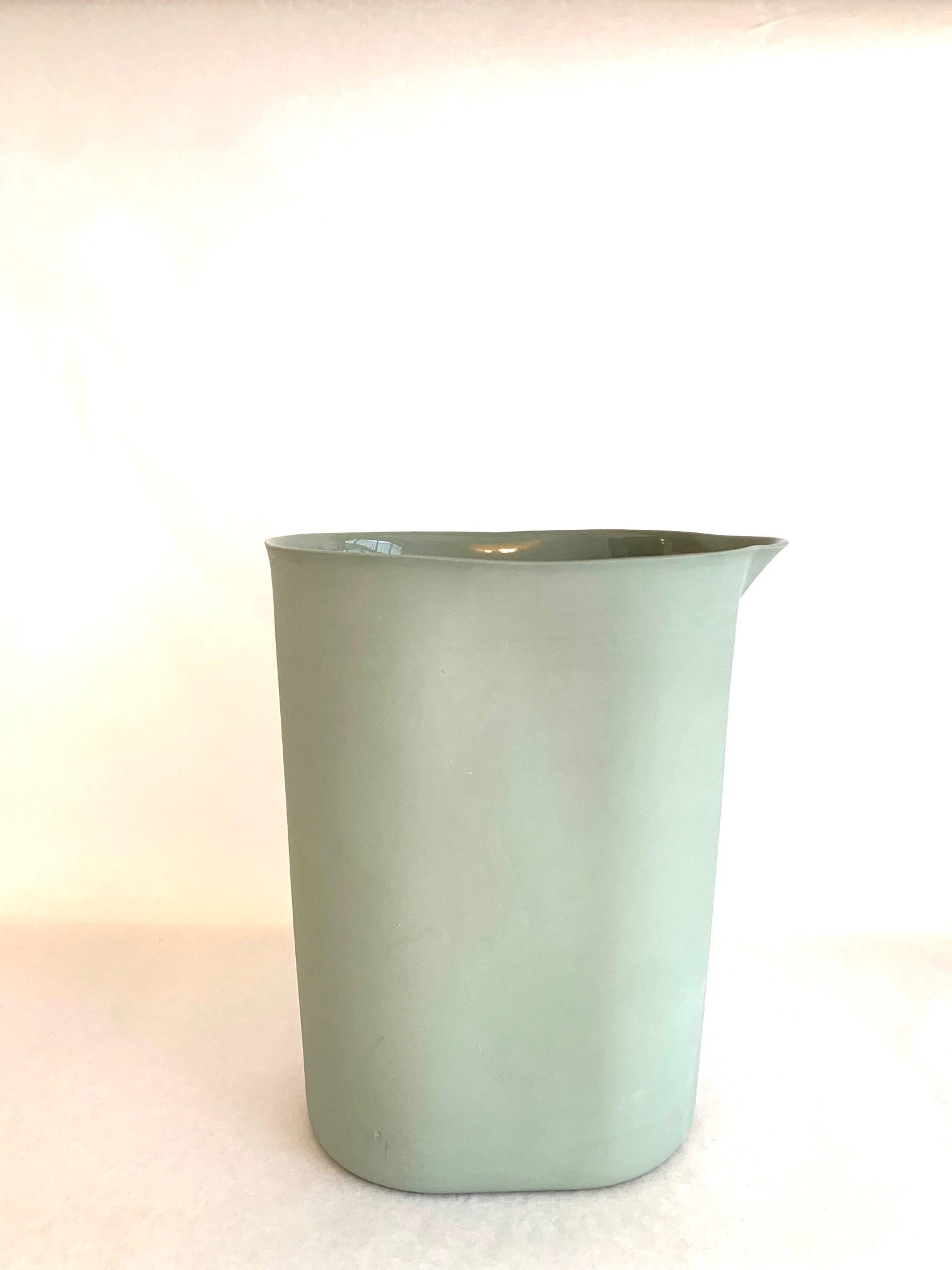 Broc Vase