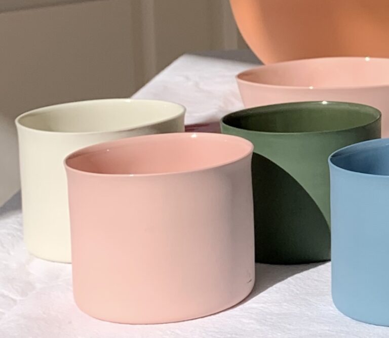 Mug en porcelaine, coloris Craie par Elisabeth Hardy
